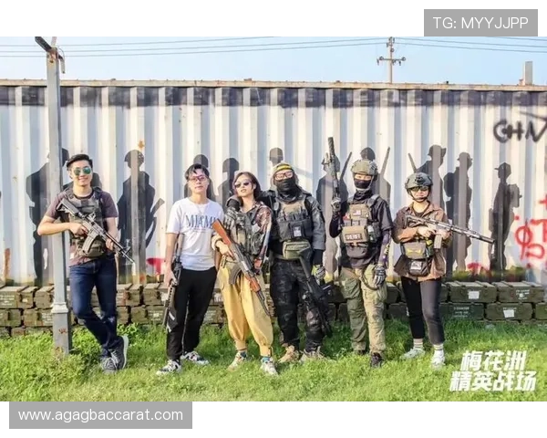 吃鸡真人版网站推荐最新最全的优质平台，带你体验真实刺激的战场对决